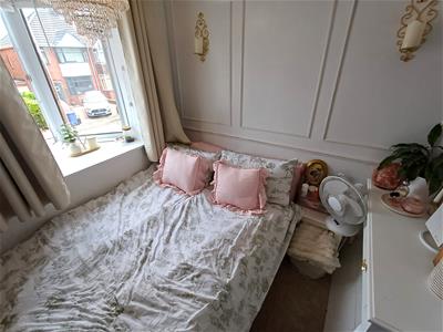 Picture 12